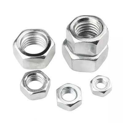 Les garnitures de tuyau d'acier industrielles de DIN934 SS304 316 ont galvanisé des solides solubles pour ensorceller des écrous