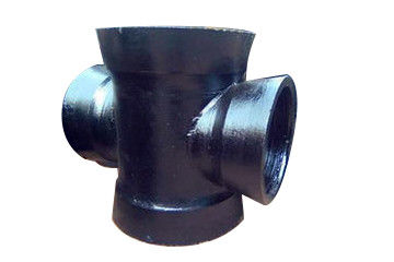 Garnitures de tuyau malléables de fer de norme ANSI de pièce en t normale de croix