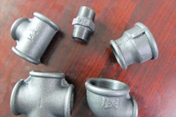 Poly garnitures de tuyau malléables de la fonte ISO9001 malléable